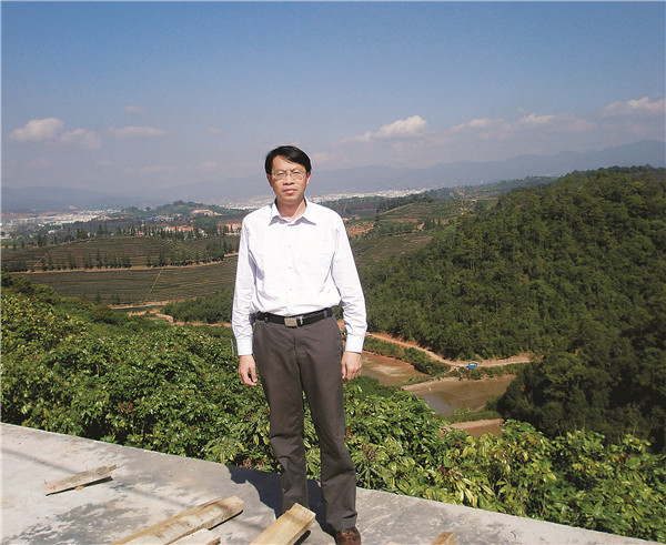 中老友谊之路上的“闪亮道钉”——中老铁路建设者群像扫描